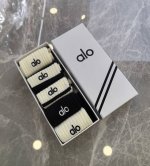 Special Packaging Alo New Double Needle Embroidery Mid-Length Slouch Socks! Five