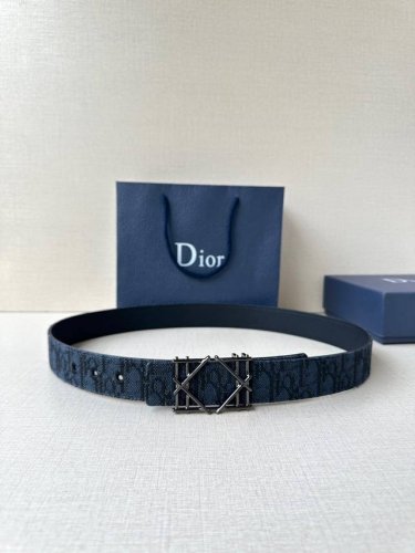 Dior 3.5Cm Wide Stainless Steel Metal Belt Buckle, Part Of The Seasonal Men's Co