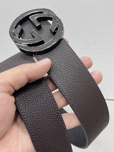 Interlocking G-Buck Reversible Belt. Ddd's 2025 Early Spring Collection reinterp