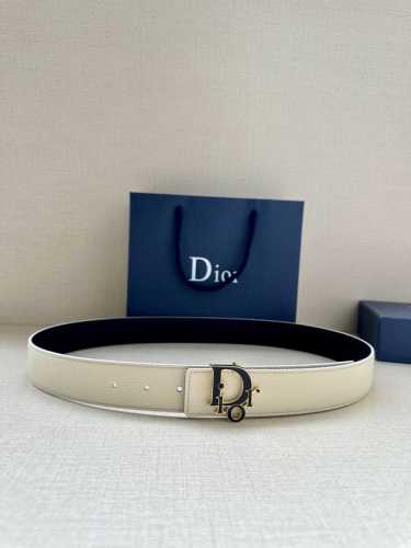 Width 3.5 Cm This 35 Mm Double-Sided Belt Combines Classic Elegance With A Moder