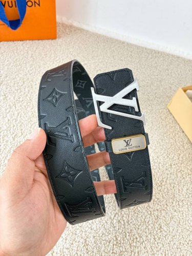 Product Name: Louis Vuitton Belt - Original Single Belt Model: Hook, Classic Pur