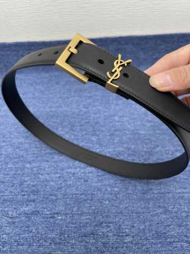 Brand Yves Saint Laurent Women's Belt No.550 3.0 Description Double-Sided Origin