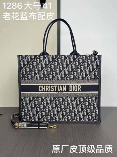 Top counter rat hot item Dior Dior shopping bag new Tote embroidery with origina