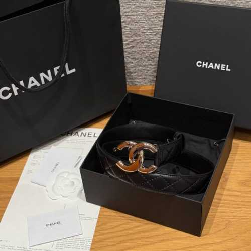 Chanel New Women's Belt Ddd. Features the classic metal double C logo, made of d