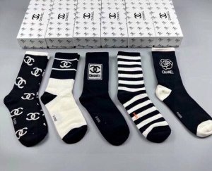 Special Chanel women's socks, new arrival from Chanel, five pairs per box, made