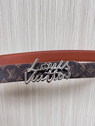 New for the season, this belt is crafted from luxurious calfskin and Monogram ca