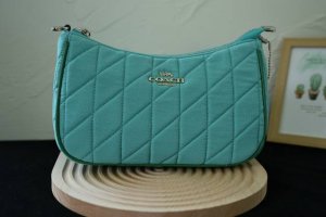 New arrival in June: Cbg86 Teri Underarm Bag, Outlet Teri Shoulder Bag. Details