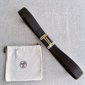 Comes With A Full Set Of Gift Boxes. Hermes Men's Belts Are On Sale At The Count