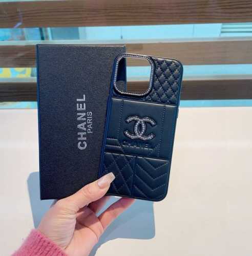 Iphone16 series updates Chanel limited edition diamond embossed mobile phone cas
