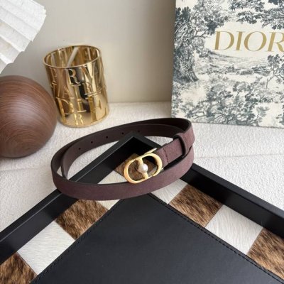 Dior's new belt, crafted from exquisite top-grain leather, is soft, comfortable