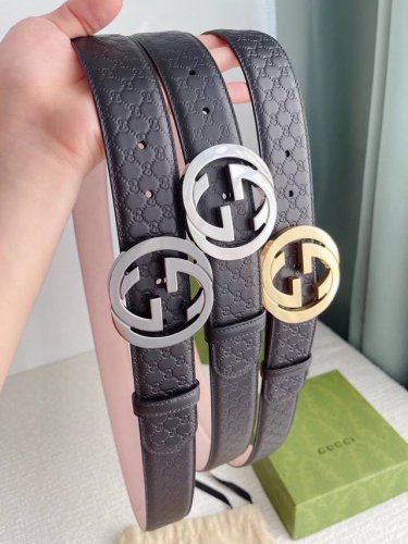 Brand: Gucci Price: P (likely a mistranslation) Complete set of original packag