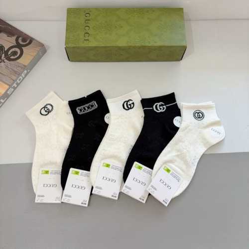 Packaged with 5 pairs of Gucci bamboo cotton ankle socks. Recommended by Instag