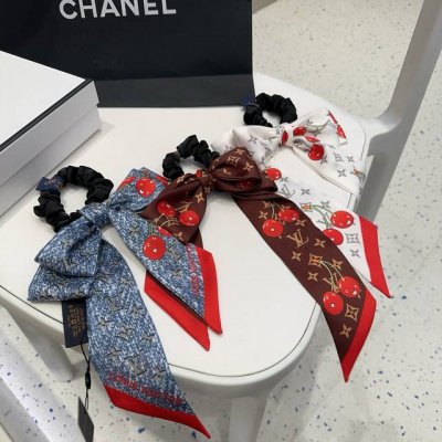 Comes with packaging box Louis Vuitton new cherry blossom ribbon hair tie, super