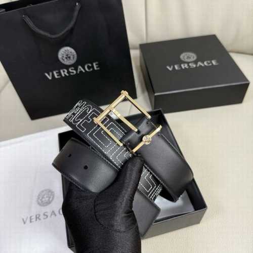 Versace, 4.0cm wide Medusa Heritage belt. Black, calfskin, engraved logo, Medus