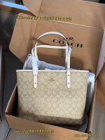 Zipper replica with box Size: bottom width 30, top width 40, height 35 Coach si