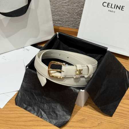 Viviene Medium Taurillon 25mm Leather Belt This belt features a cowhide leather - Click Image to Close