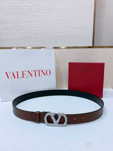 Vlogo Signature Buckle, Adorned With Swarovski Imitation Pearls - Swarovski Crys