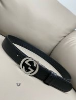 This 3.7mm wide Gg Marmont series leather strap is part of the 2025 Pre-Fall co