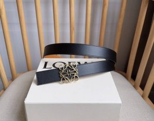 Loewe's latest same style waist belt from boutiques: 2.8cm wide, made of smooth