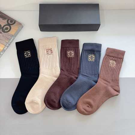 Box of 5 pairs with packaging Loewe high-quality cashmere embroidered knee-high - Click Image to Close
