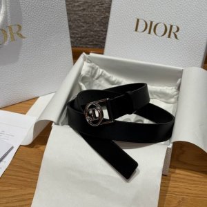 New Dior belt. This belt is crafted from smooth black cowhide leather and featur