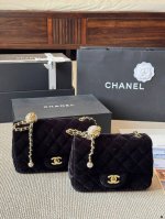 Replica Chanel black gold velvet diamond ball Lambskin Chanel Golden Ball Fatty