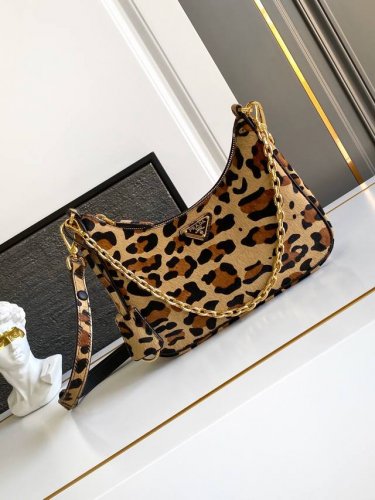 Leopard Hobo This Arqu