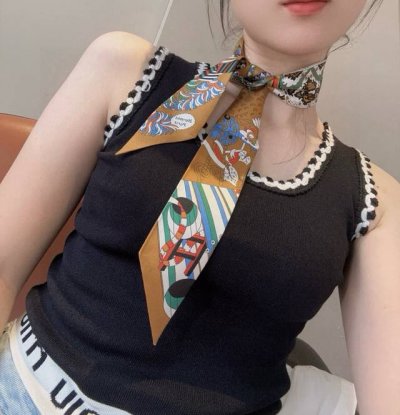 New arrival, "From the Umbrella Showdown" Herm