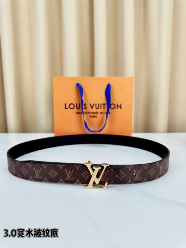Louis Vuitton classic Monogram leather belt, 3.0 width with a wave-patterned de