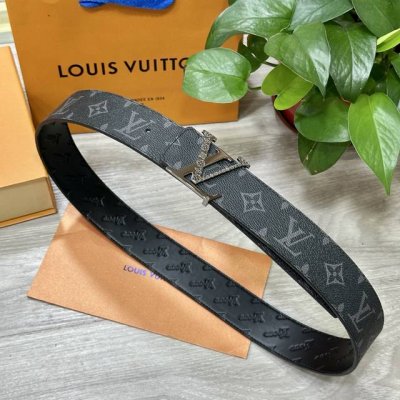 Picture packaging Lv. Louis Vuitton width 40mm double-sided original calfskin wi