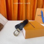 Louis Vuitton : classic original quality, double-sided plain weave, with origina