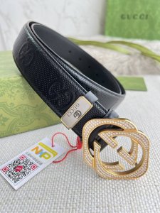 Product Name: Gucci Original Belt Model: Buckle, Pure Steel Diamond Buckle, Top