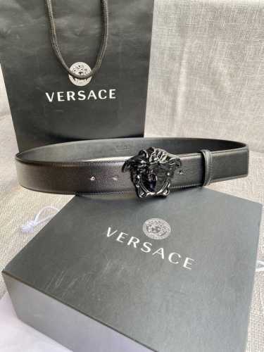Width 4.0 Cm Versace This Goatskin Belt Features A Buckle Adorned With The Brand