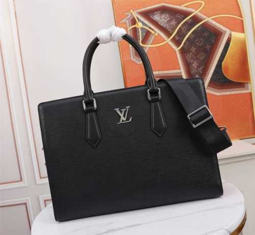 Top-quality, original, classic Lv snap-lock briefcase. Made with imported Europe