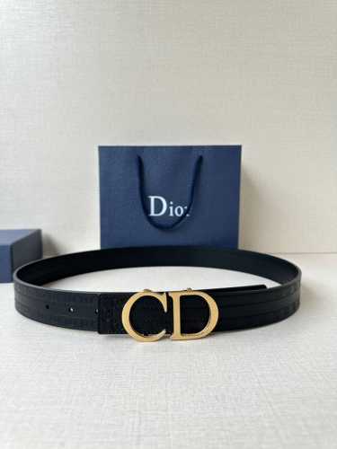 Width 3.5Cm This 35Mm Double-Sided Belt Combines Elegance With Modernity. Made O