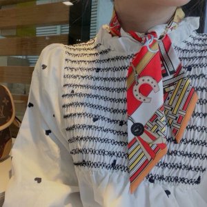 H's new silk scarf, bridle and mascot, 100% heavy silk twill, Herm