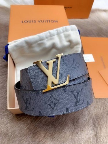 Lv's latest 4.0cm belt for men, genuine trading company goods, ordered from Japa