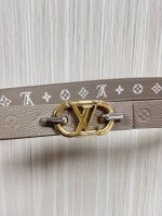New for the season, this belt is crafted from luxurious calfskin and Monogram c