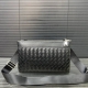 Bottega Veneta Two-in-one hand-woven men's waist bag, shoulder bag, crossbody ba