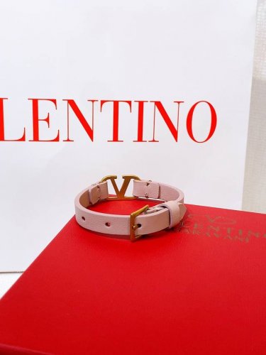 Valentino leather bracelet Valentino bracelet bracelet double-sided first layer