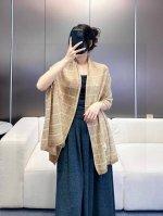 Vip limited edition, exquisite and world-class Chanel Double C shawl, a top-tier