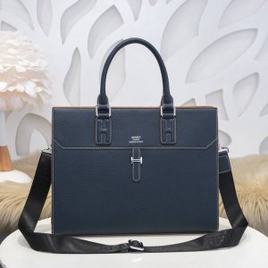 Hermes - Hermes' latest men's briefcase is made of original calfskin leather wi