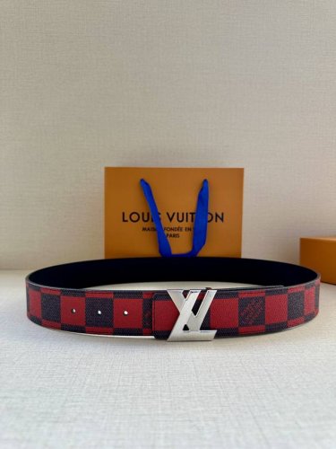 Special This 4.0-Inch-Wide Lv Initiales Double-Sided Belt From The Spring/Summer