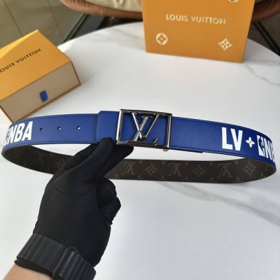 L0Uis Vuitt0N This season's new collaboration, this original belt from Donkey is