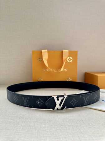 3.4Wide Lv Trunk Double-Sided Waistband Crafted From Grained Leather For A Moder - Click Image to Close