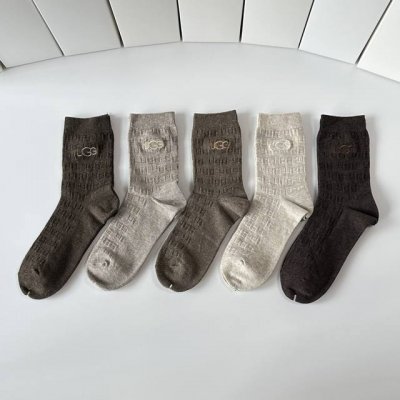 Special Packaging Ugg New Cashmere Embroidered Mid-Length Slouch Socks! Five pai