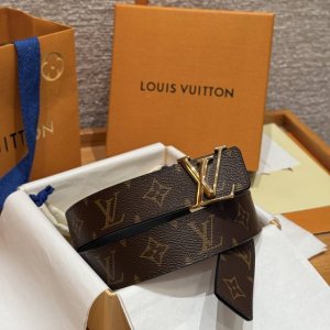 - Lvjia Men's Double-Sided Belt This double-sided belt cleverly combines Monogr