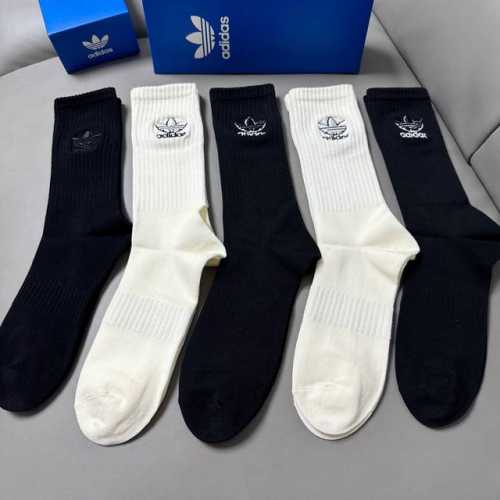 Special Adidas new women's knee-high socks, featuring the wildly popular trefoi
