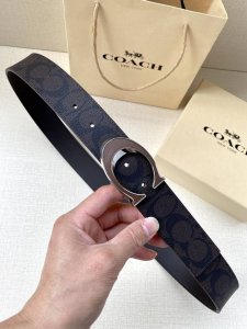 Width 3.8Cm Coach's reversible belt features signature canvas on one side and re