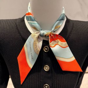 Hermes "Feast" Twilly scarf. Twilly silk ribbon 100% mulberry silk. This small